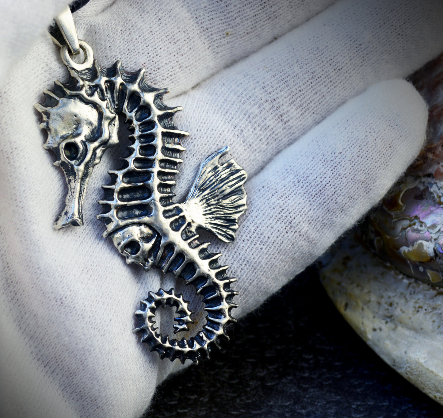 Seahorse silver pendant, Artistic silver pendant, Horse skeleton silver necklace, Sea jewelry, Unisex pendant, Boho style