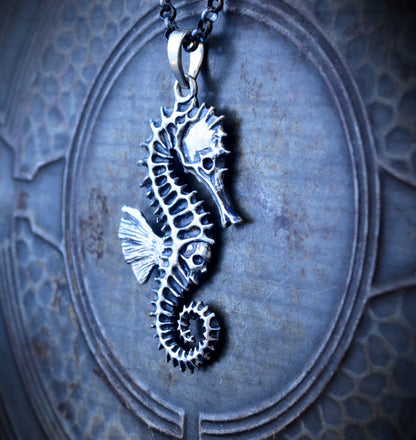 Seahorse silver pendant, Artistic silver pendant, Horse skeleton silver necklace, Sea jewelry, Unisex pendant, Boho style