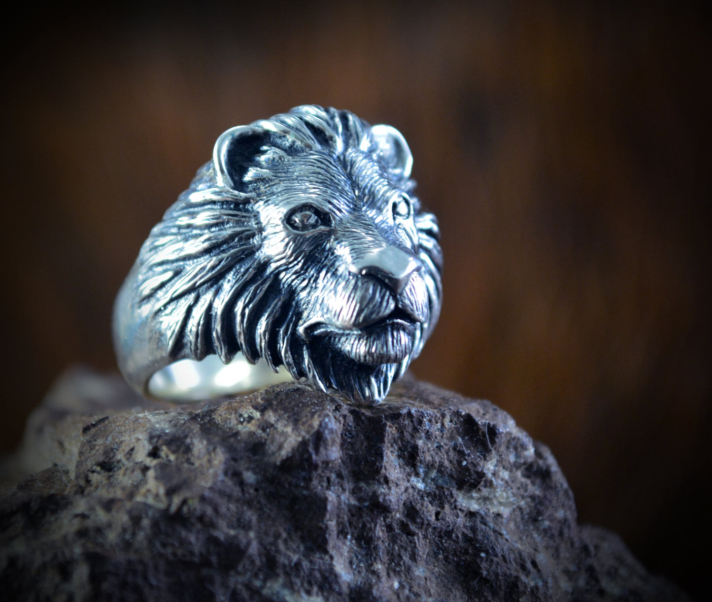 Löwenring handgefertigt aus 925er Sterlingsilber, Löwentotemring