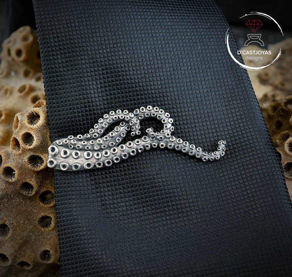 Pisacorbatas pulpo de plata 925, Regalo original  padrino de boda, Clip de corbata tentáculos de pulpo, Joyas de océano, Joyas artesanales - D´Cast