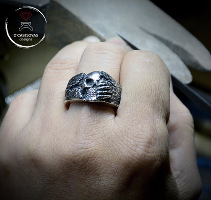 Anillo de banda calavera roca plata 925, Anillo Winter is coming, Anillo textura roca calavera, Anillo hombre, Memento morí, Joyería rebelde - D´Cast