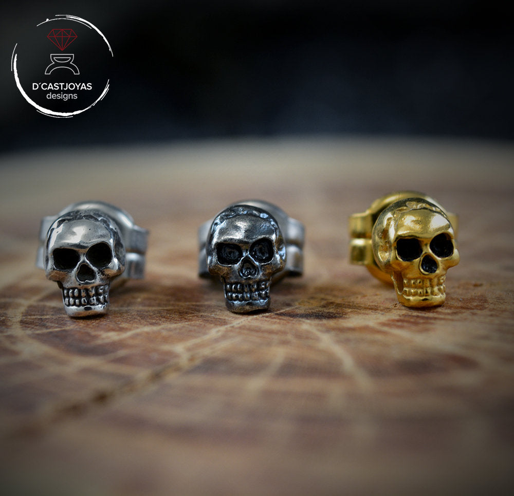 Winzige Totenkopf-Ohrringe aus Silber 925, Totenkopf-Ohrstecker für Damen und Herren