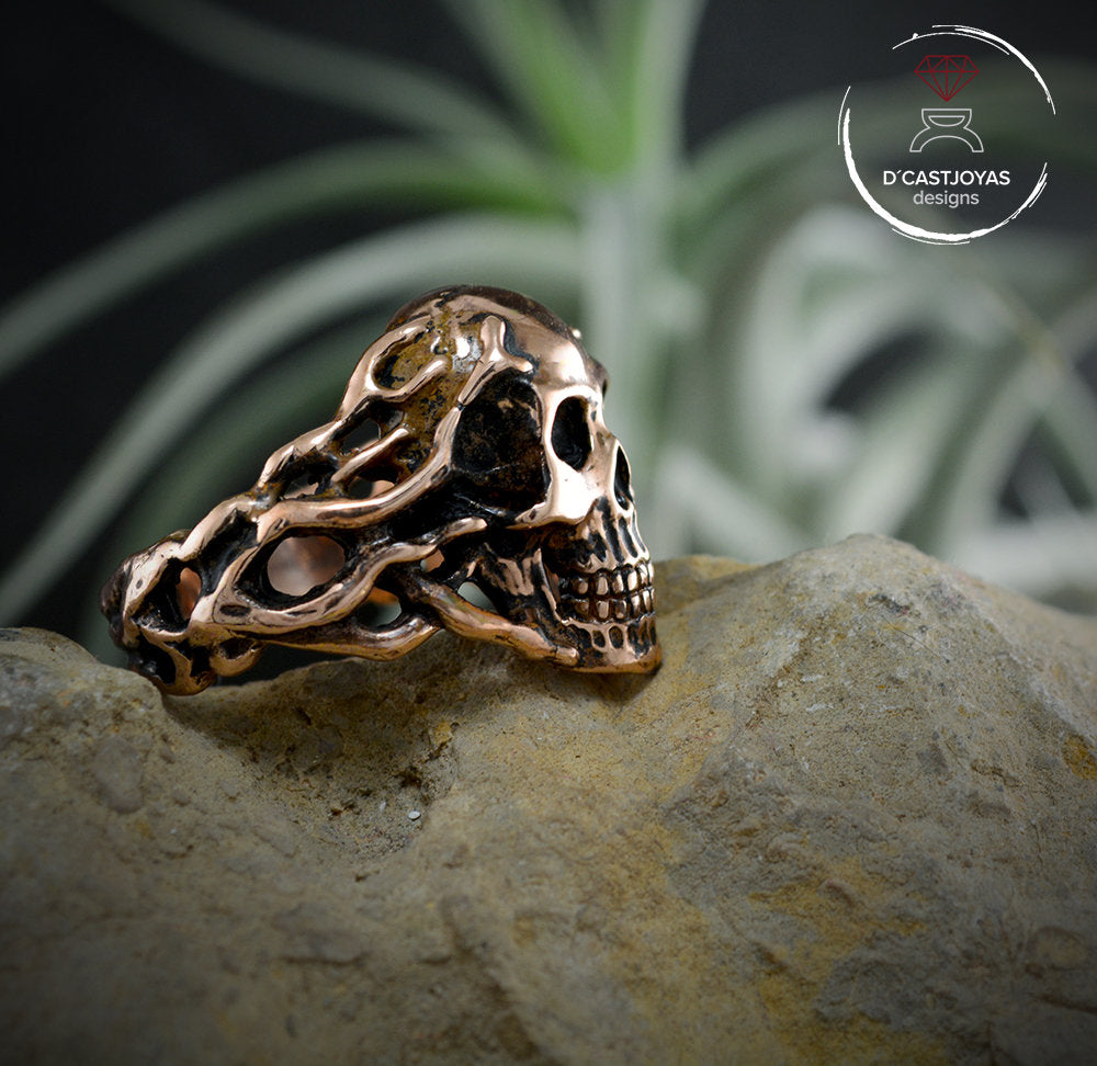 Anillo calavera con tentáculos de bronce - D´Cast