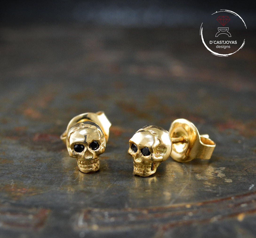 Winzige Totenkopf-Ohrringe aus Silber 925, Totenkopf-Ohrstecker für Damen und Herren