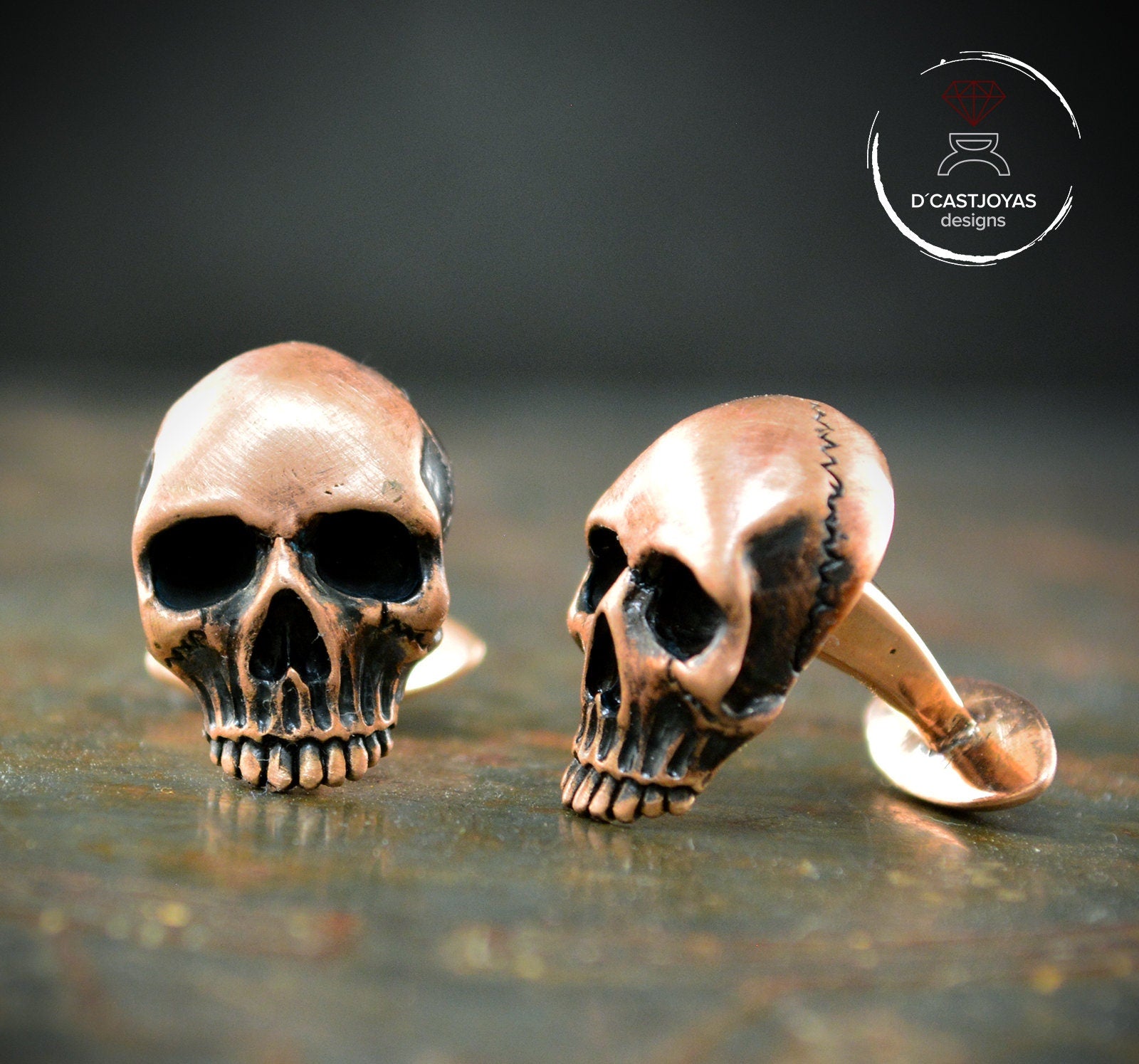 Gemelos de bronze Calaveras, Regalo para él, Gemelos para hombre, Gemelos calaveras, Joyería Gótica, Joyería Contemporánea - D´Cast