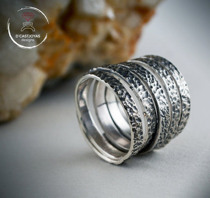 Gehämmerter durchgehender Draht-Silberring, Infinity-Bandring, Infinity-Loop-Ring, zeitgenössischer Schmuck