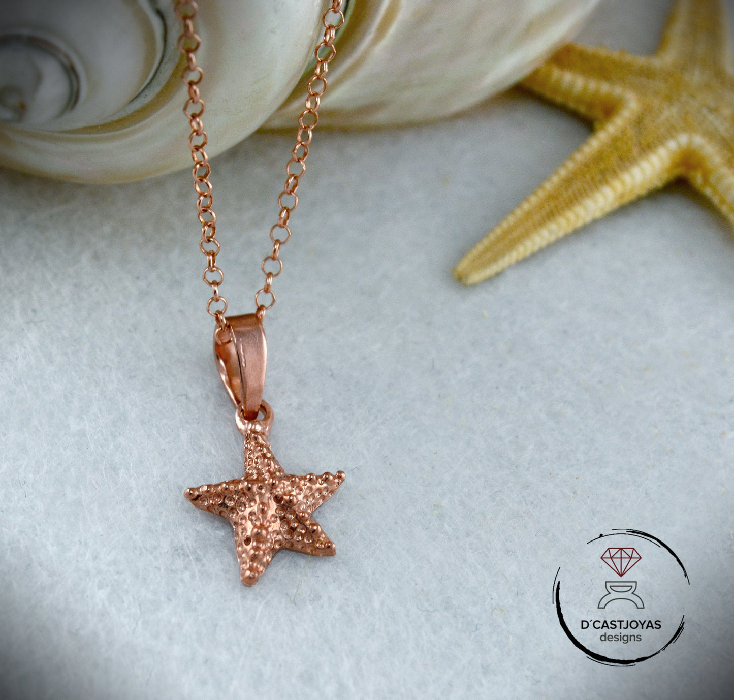 Colgante estrella de mar pequeña de oro de 18k y 14k, Regalo San Valentin - D´Cast