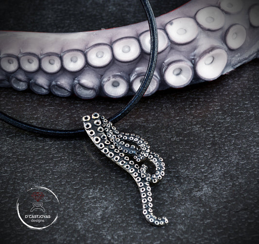 Pulpo Colgante de plata 925, Collar de pulpo tentáculos, Joyas oceánicas, Colgante artesanal - D´Cast