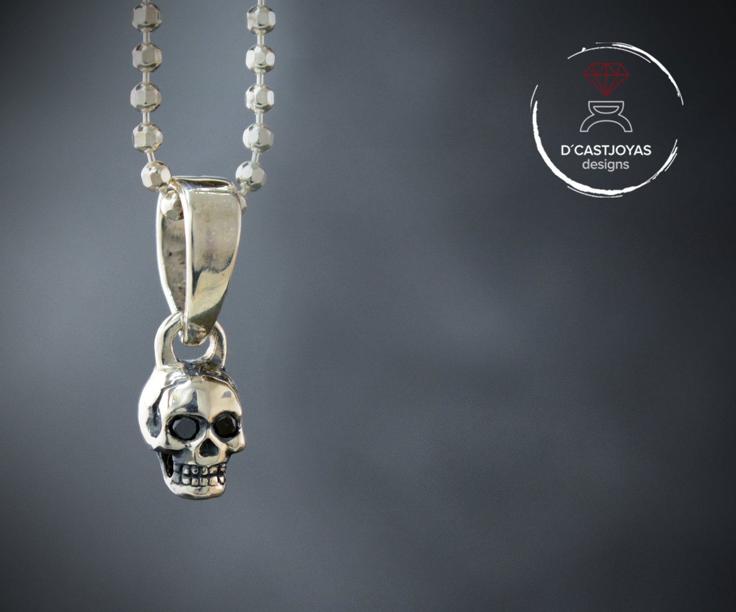 Kleiner Totenkopf-Silberanhänger, menschlicher Totenkopf-Anhänger, handgefertigter Silberanhänger, Urban-Schmuck, Punk-Stil, Unisex-Schmuck