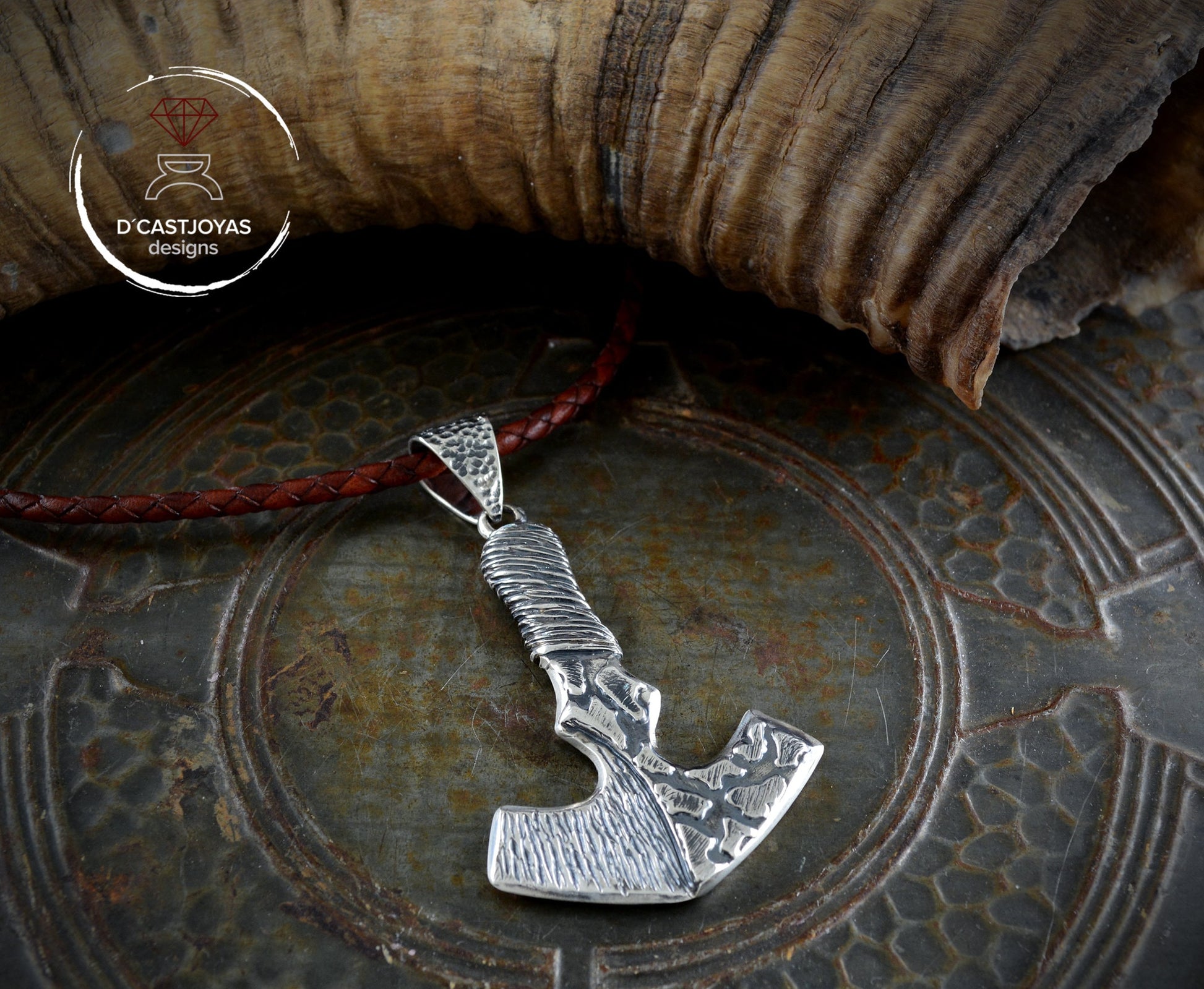 Colgante vikingo de plata maciza Mjolnir para hombre, Hammer Thor con texturas oxidadas, amuleto vikingo - D´Cast