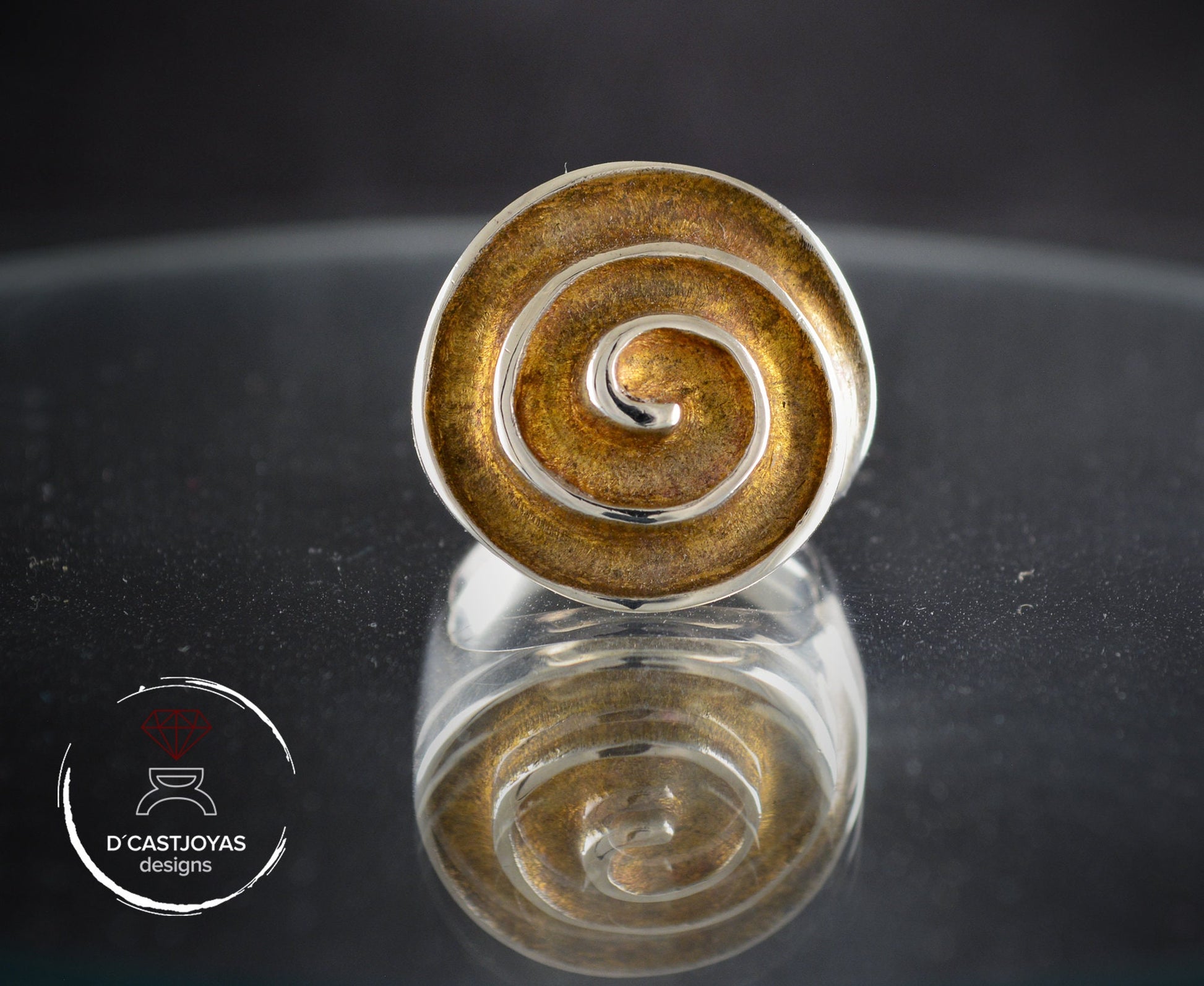 Anillo plata Espiral celta Estilo Boho, Anillo sello redondeado para hombre y mujer, Anillo artesanal - D´Cast