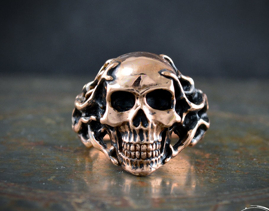 Anillo calavera con tentáculos de bronce - D´Cast