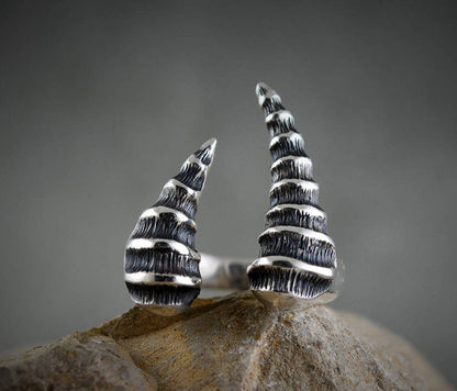 Drachenhorn-Silberring, offener Drachenring, handgefertigter Ring, Drachenknochen, Gothic-Schmuck, Unisex-Schmuck, Urban-Stil