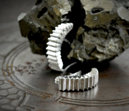 Silver half hoop earrings, Zigzag hoops, Contemporary jewelry, Gift for her, Minimalist style, Handmade earrings