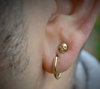 Piercing calavera diminuta en oro sólido de 14k y 18k - D´Cast