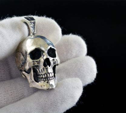 Gran colgante  calavera humana hecha a mano en plata de ley, Memento mori, Colgante motero - D´Cast