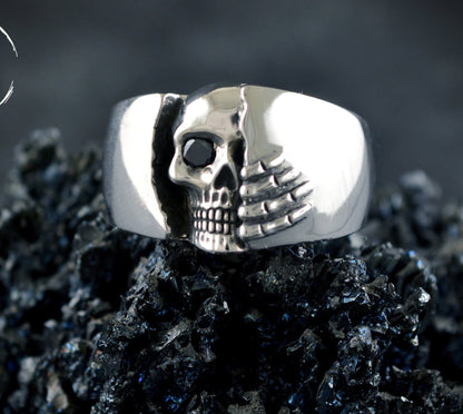 Anillo calavera Winter is coming grande