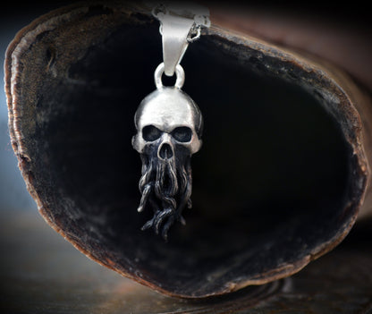 Colgante Cthulhu, Colgante plata calavera con tentáculos - D´Cast